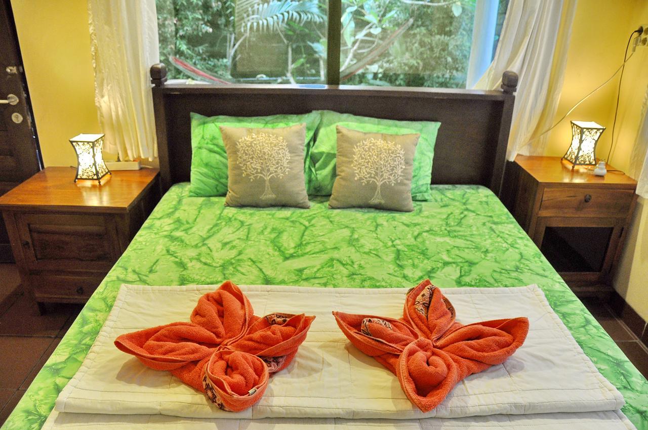 Soni Backpacker House Hostel Ubud  Exterior photo